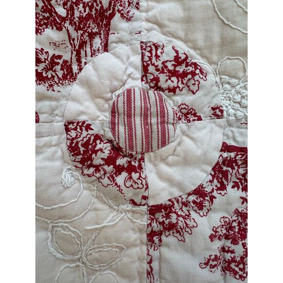 French country Toile quilted pillow shams red white reversible standard set 2 - Picture 3 of 16